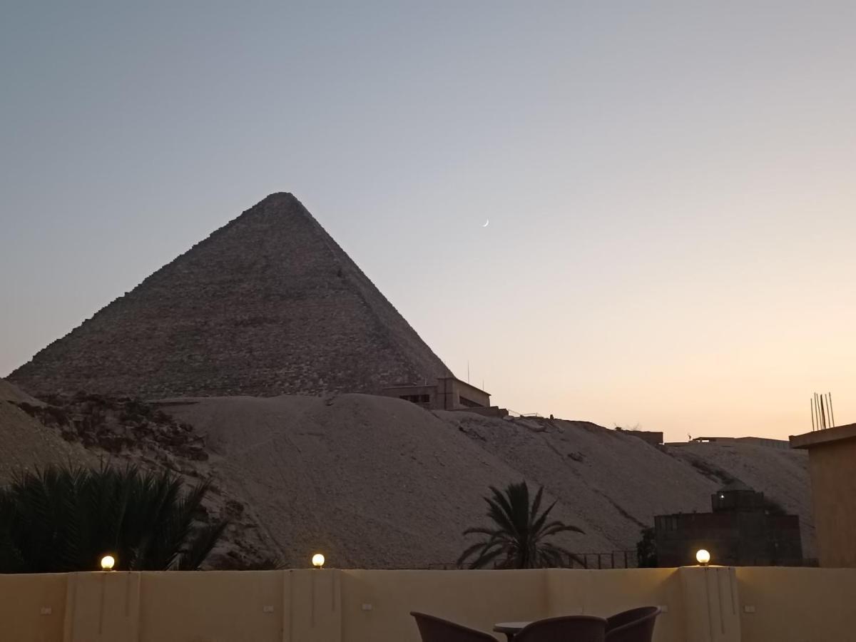 ホテル Pyramid View Gh Kafret el-Gabal エクステリア 写真