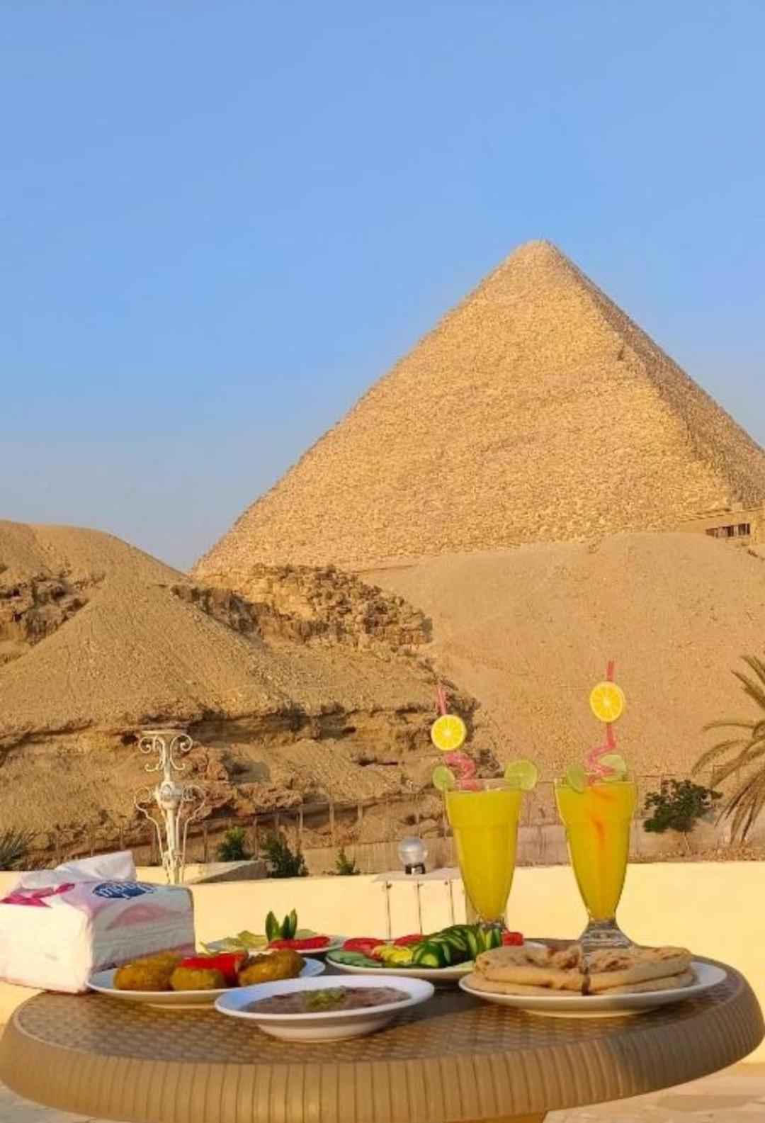 ホテル Pyramid View Gh Kafret el-Gabal エクステリア 写真