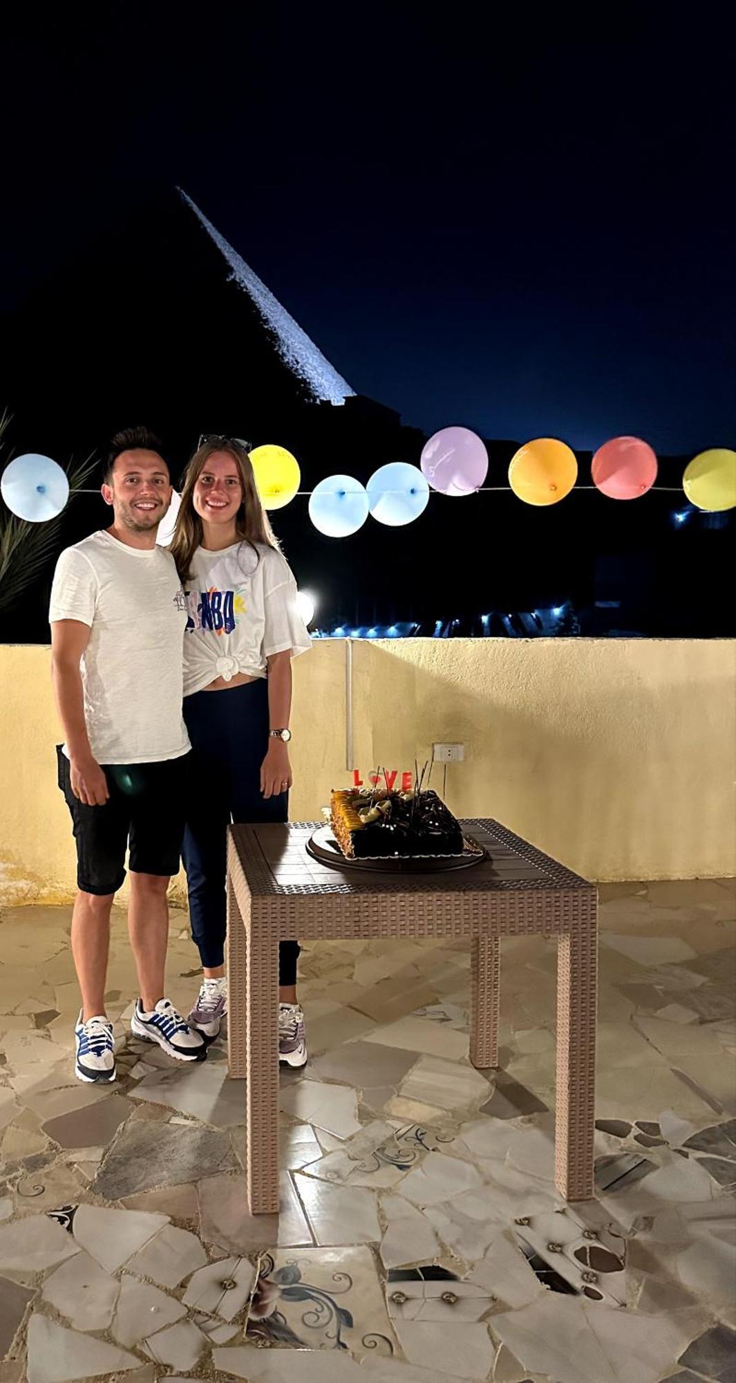 ホテル Pyramid View Gh Kafret el-Gabal エクステリア 写真